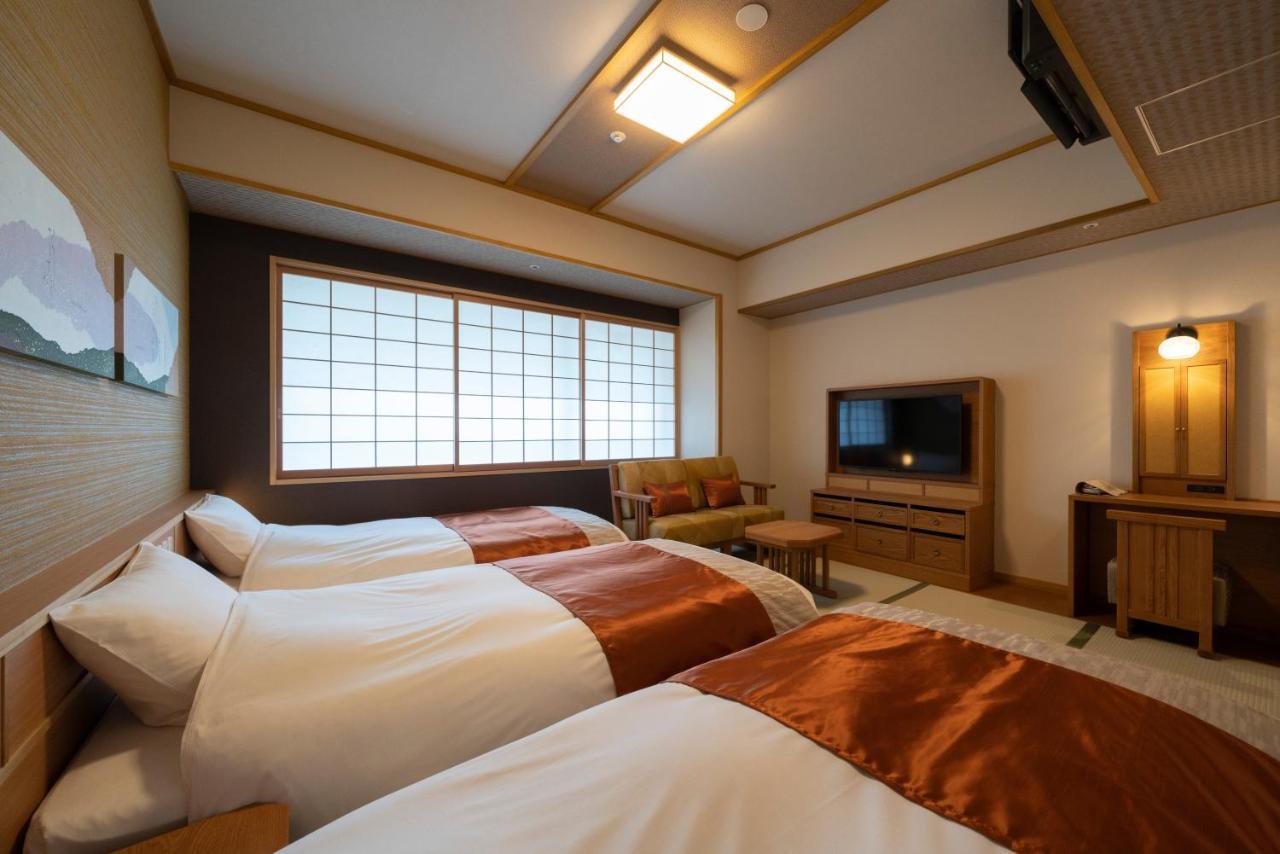 Отель Kyoto Umekoji Kadensho Экстерьер фото A room at the hotel