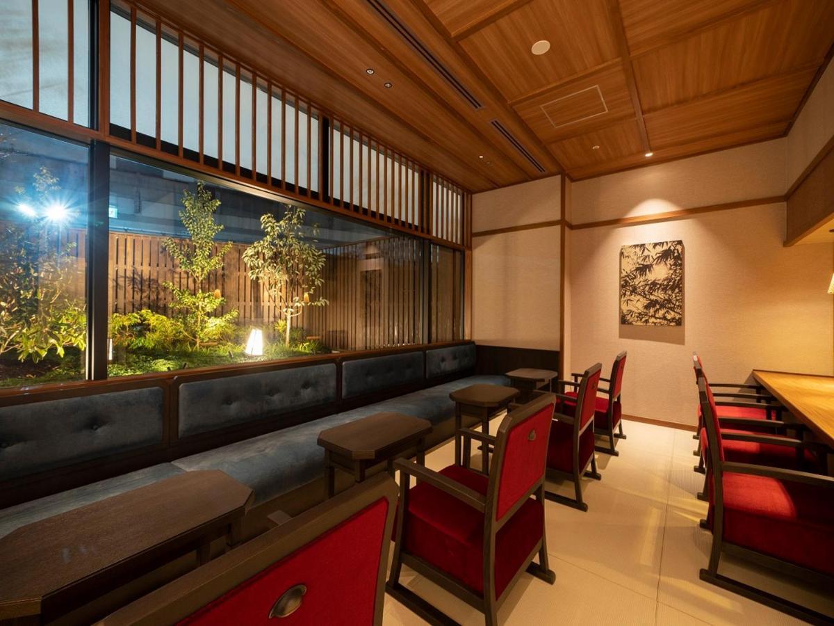 Отель Kyoto Umekoji Kadensho Экстерьер фото A restaurant in Kyoto